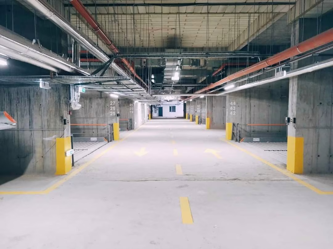 Neofort 76 Iuliu Maniu Metrou Pacii foto 3